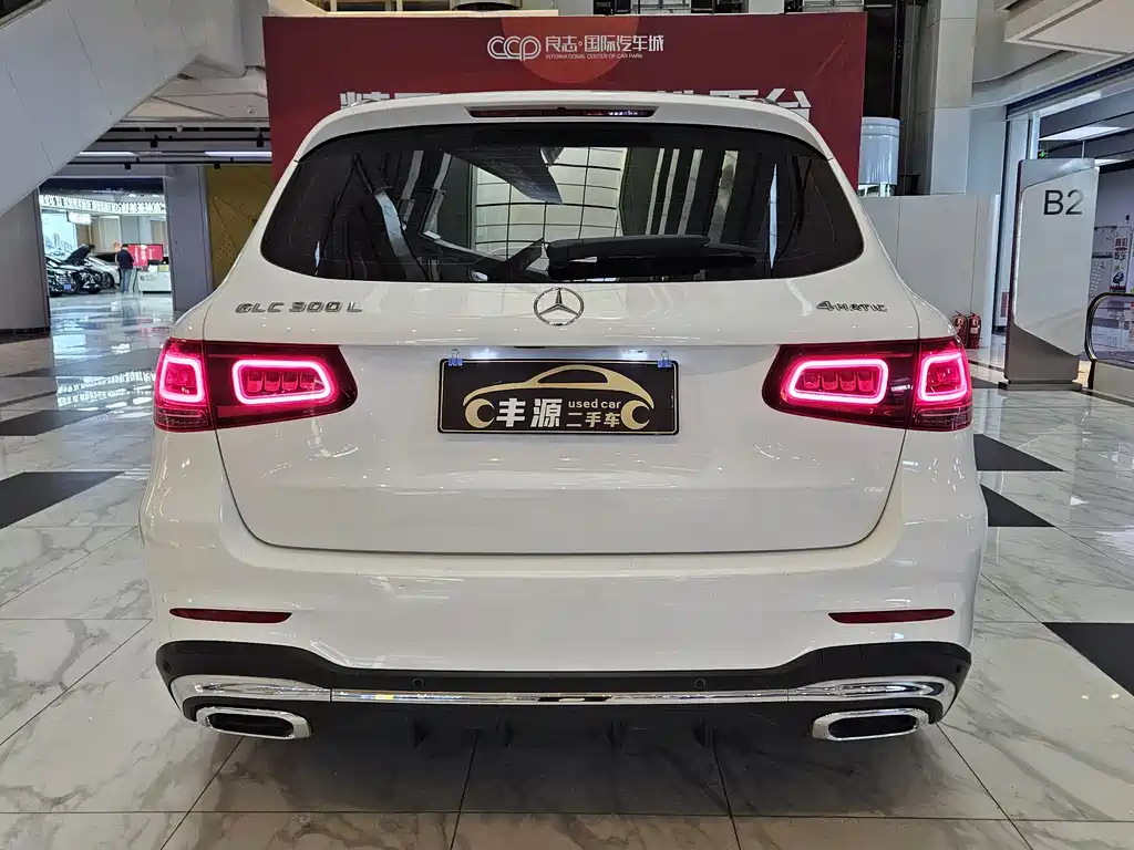 Mercedes-Benz GLC 2020 — фото 27
