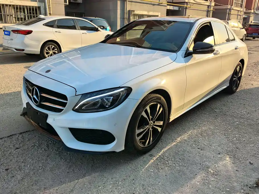 Mercedes-Benz C-Class 2017 — фото 1