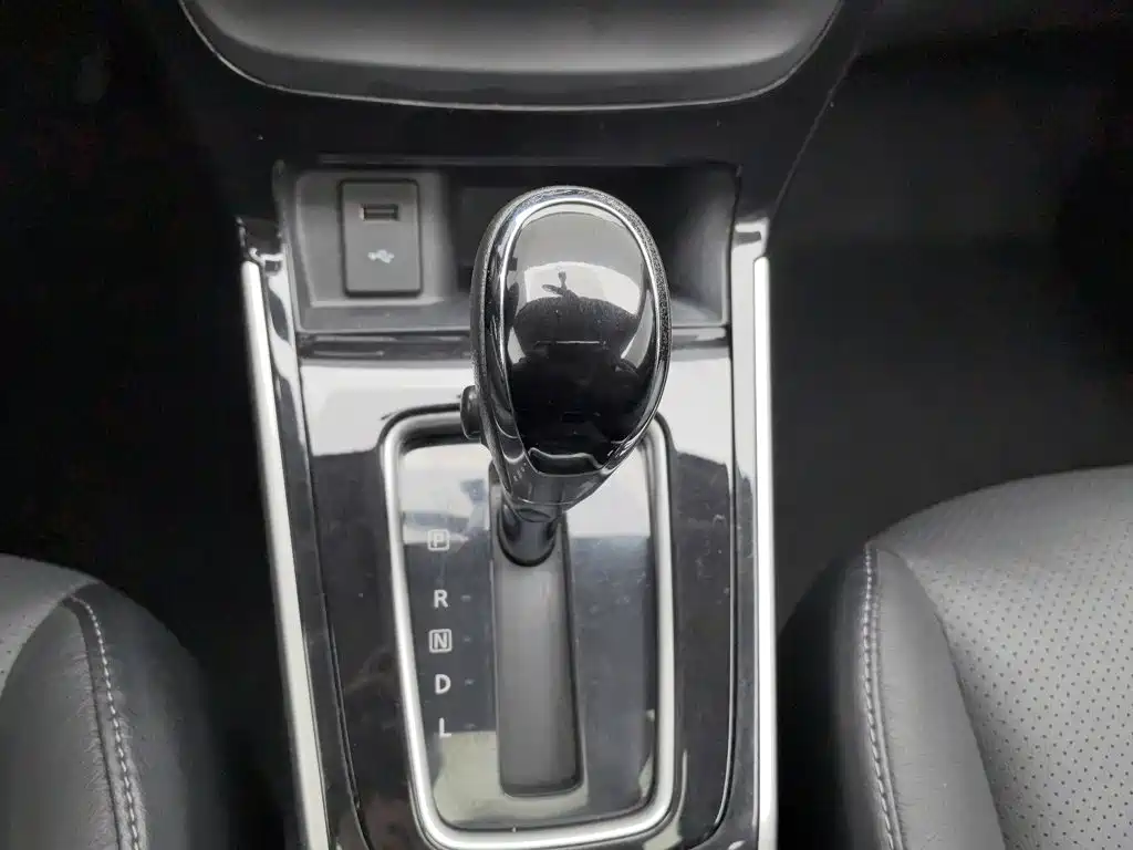 Nissan Sylphy 2019 — фото 13