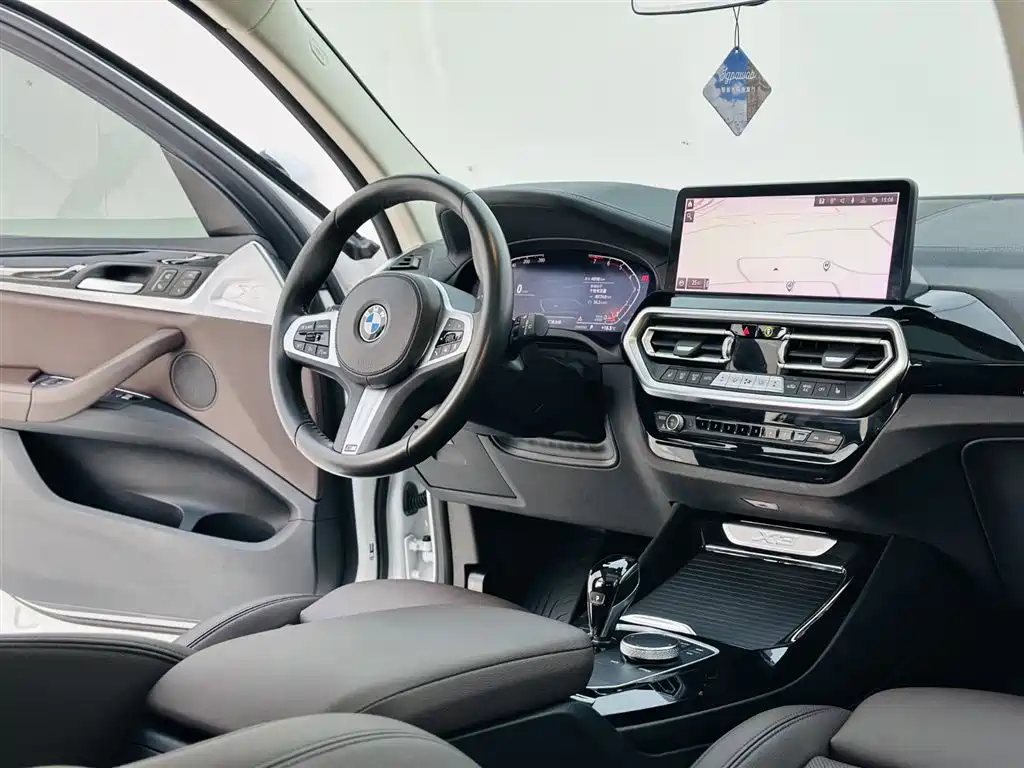 BMW X3 2022 — фото 16