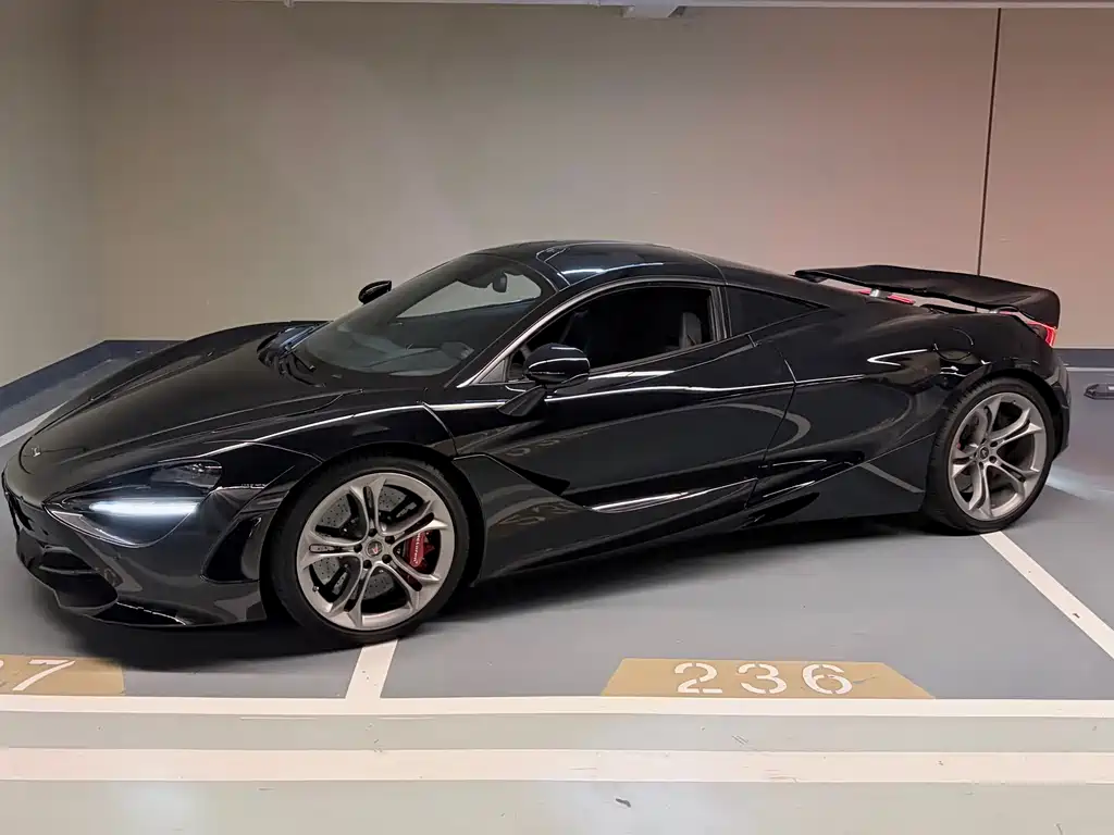 McLaren 720S 2019 — фото 10