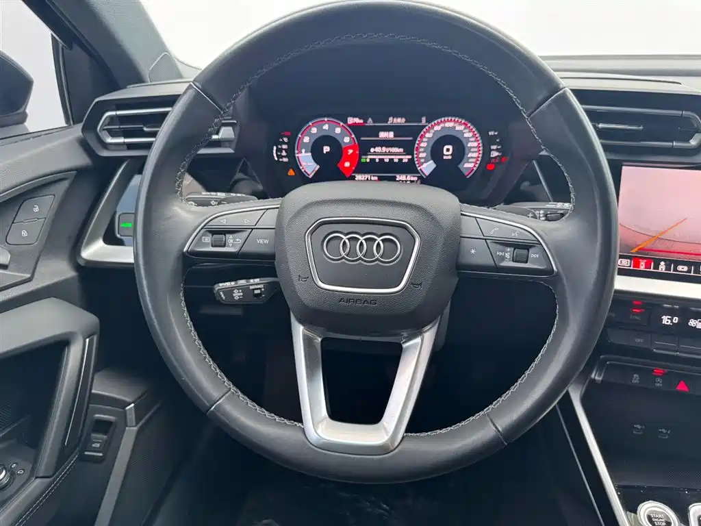 Audi A3 2025 — фото 15
