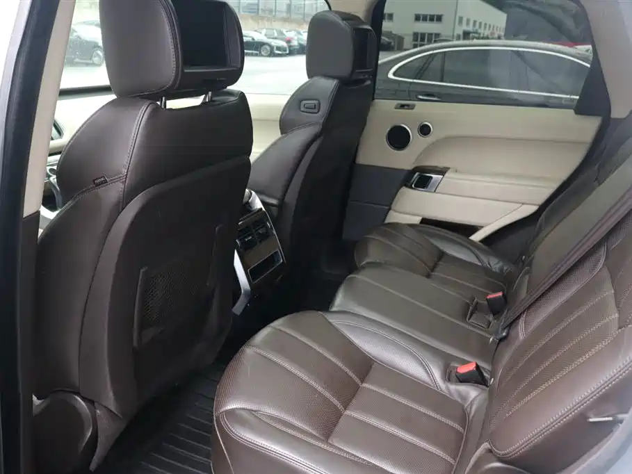 Land Rover Sport 2015 — фото 11