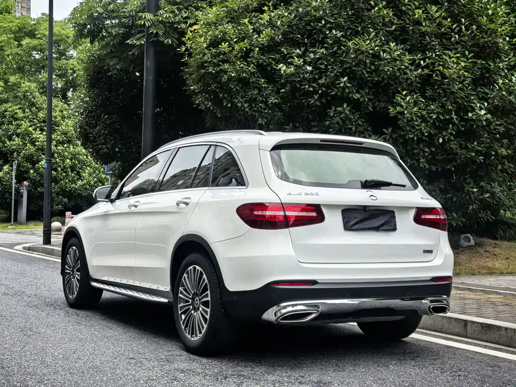 Mercedes-Benz GLC 2017 — фото 4
