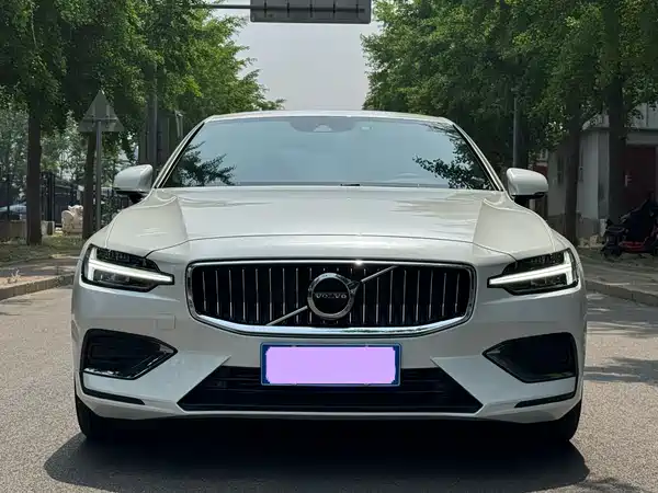 Volvo S60 2020