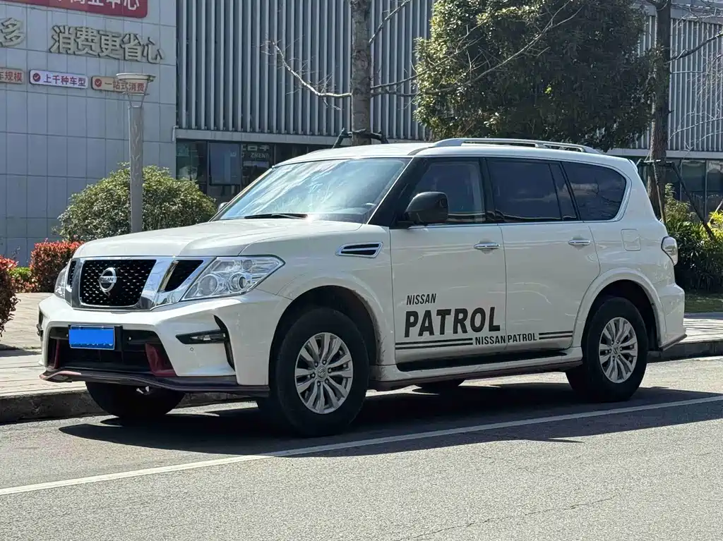 Nissan Patrol 2019 — фото 1