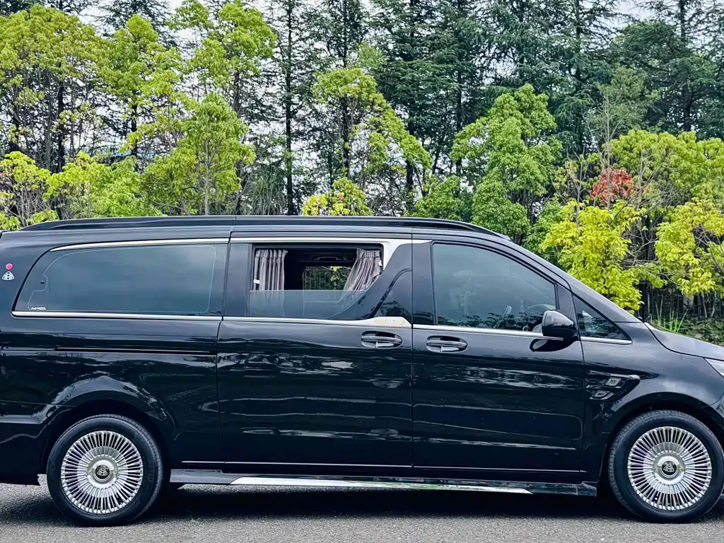 Mercedes-Benz Vito 2022 — фото 4