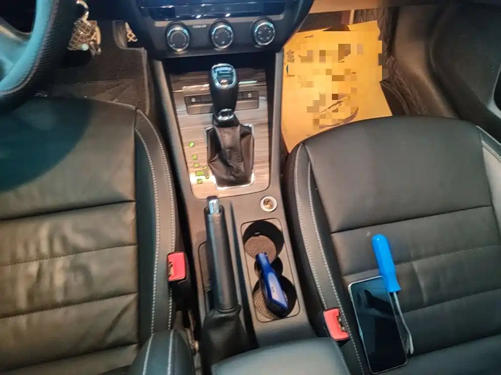 Skoda Octavia 2016 — фото 14