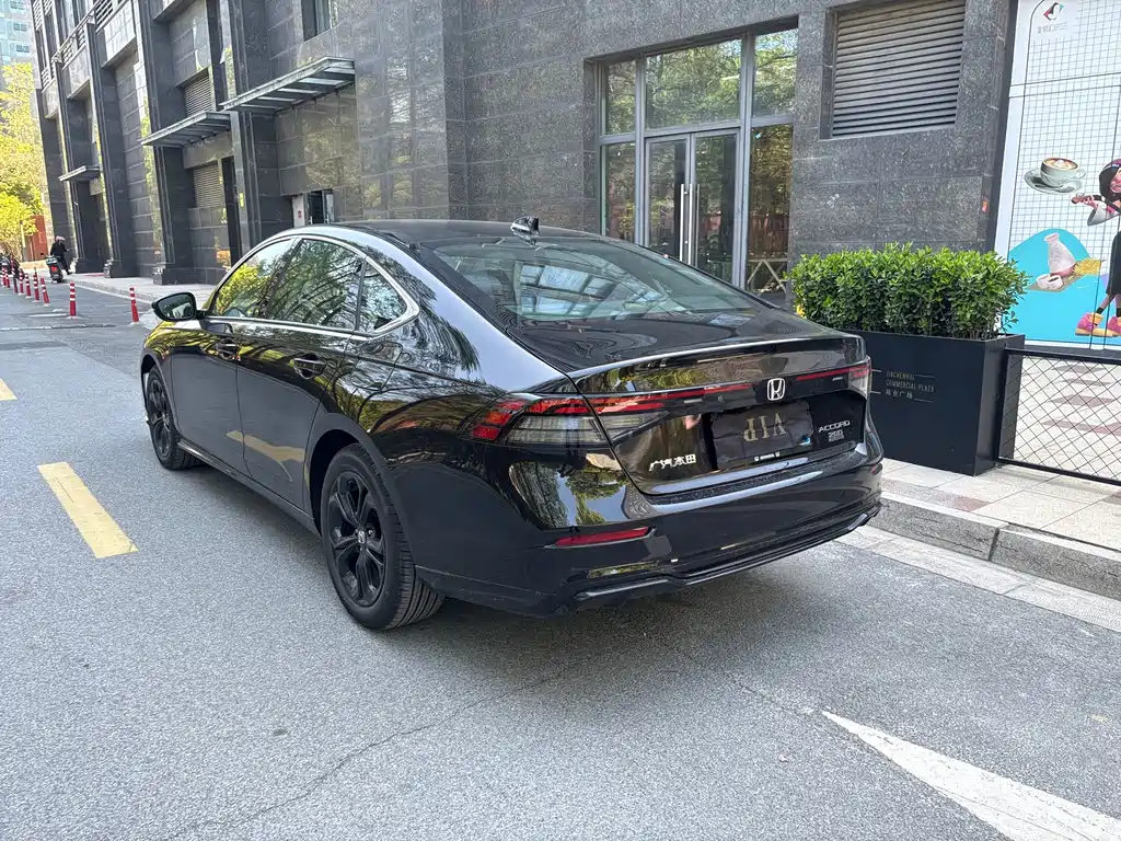 Honda Accord 2026 — фото 10