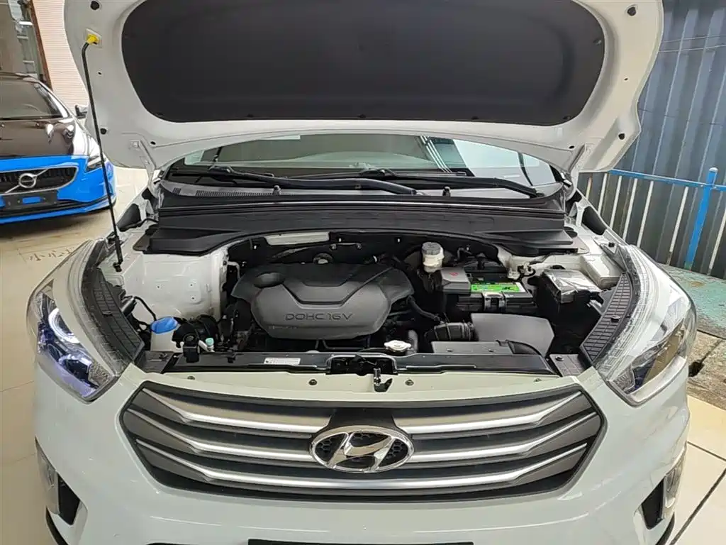 Hyundai ix25 2017 — фото 20