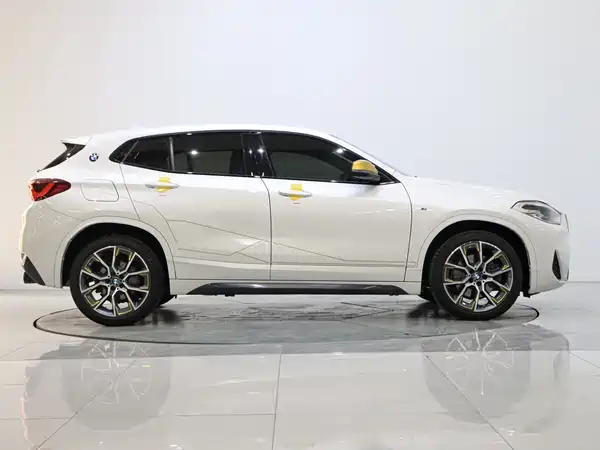 BMW X2 2023