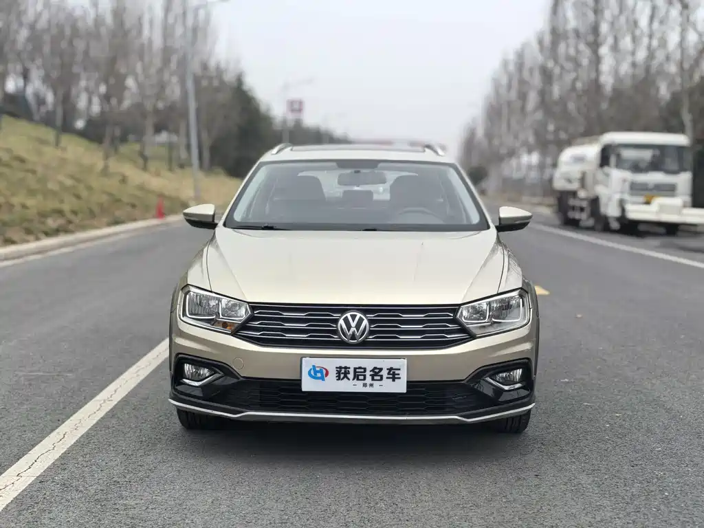 Volkswagen C-Trek 2017 — фото 2