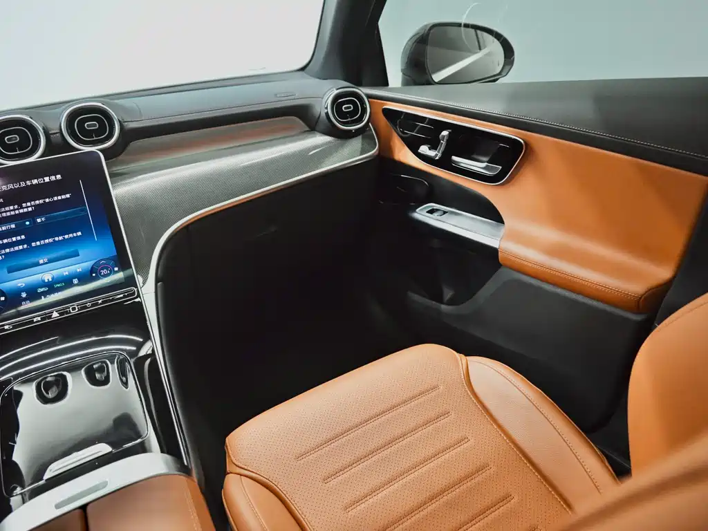 Mercedes-Benz GLC 2024 — фото 10