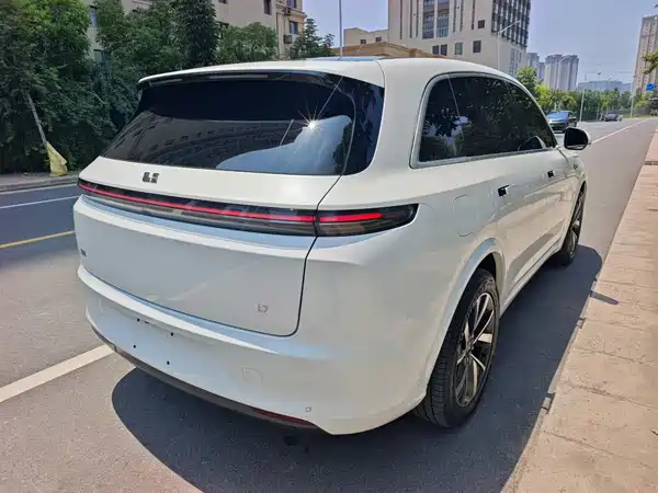 Li Auto L7 2024