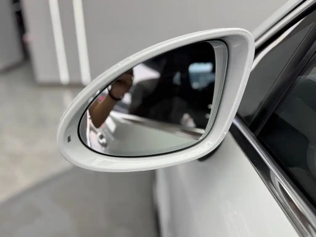 Porsche Cayenne 2015 — фото 11