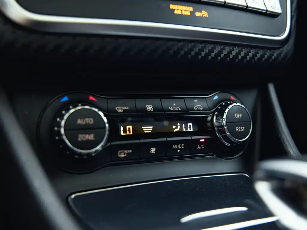 Mercedes-Benz A-Class AMG 2016 — фото 13