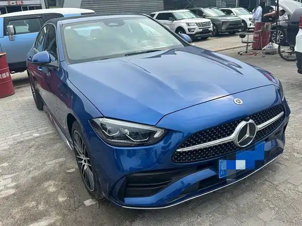 Mercedes-Benz C-Class 2023