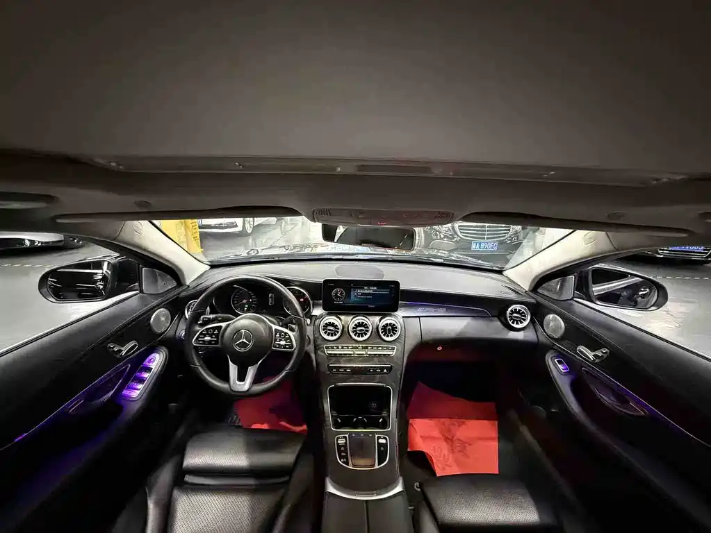 Mercedes-Benz C-Class 2019 — фото 4