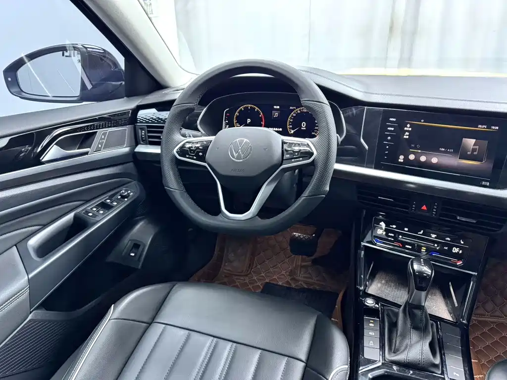 Volkswagen Passat 2023
