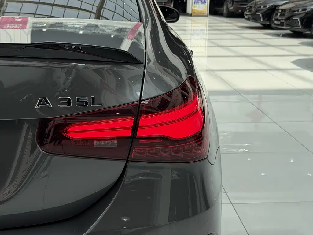Mercedes-Benz A-Class AMG 2024 — фото 17