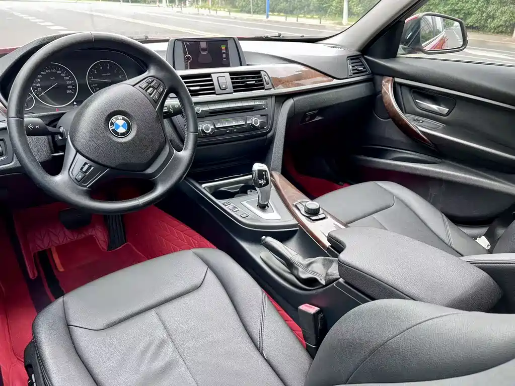 BMW 3 Series 2013 — фото 10