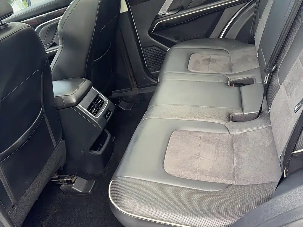 Haval H6 2023 — фото 17