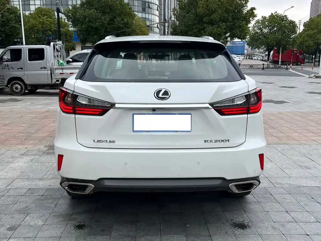Lexus RX 2016 — фото 17