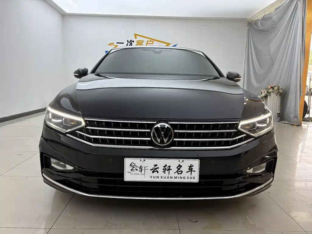 Volkswagen Magotan 2024