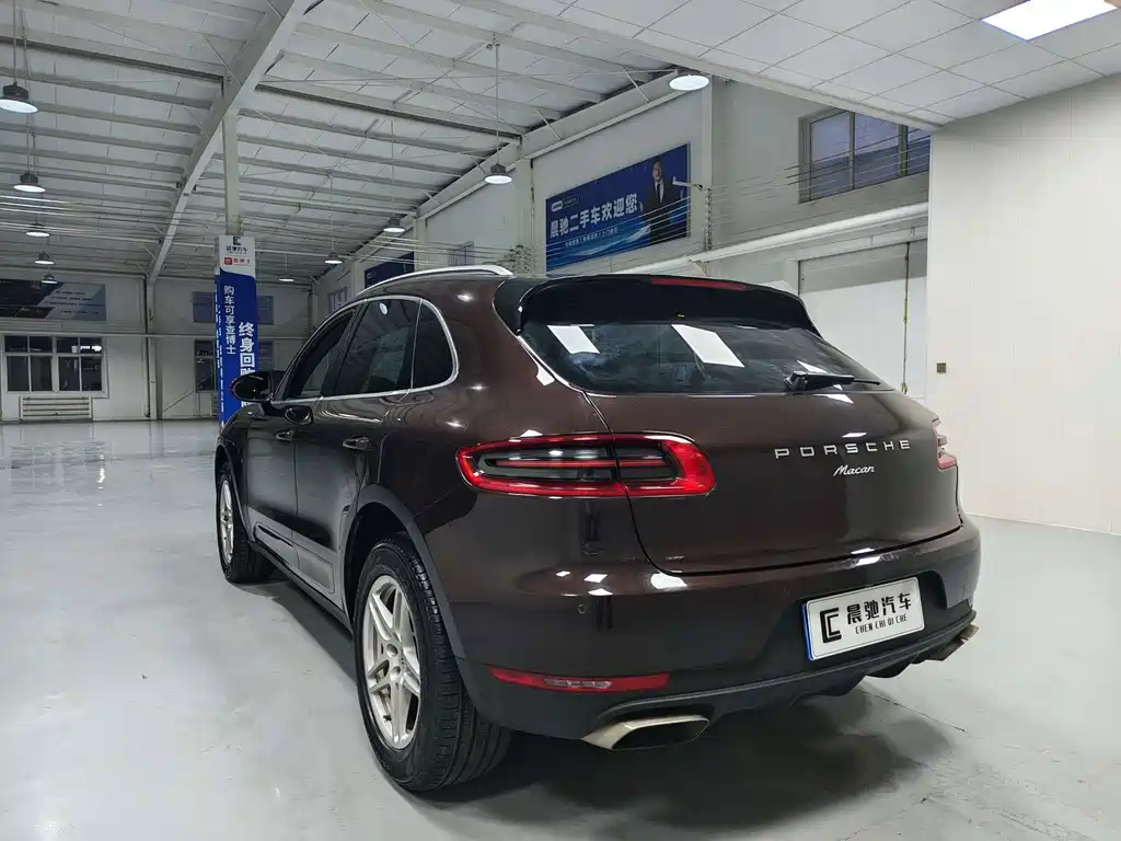 Porsche Macan 2018 — фото 6