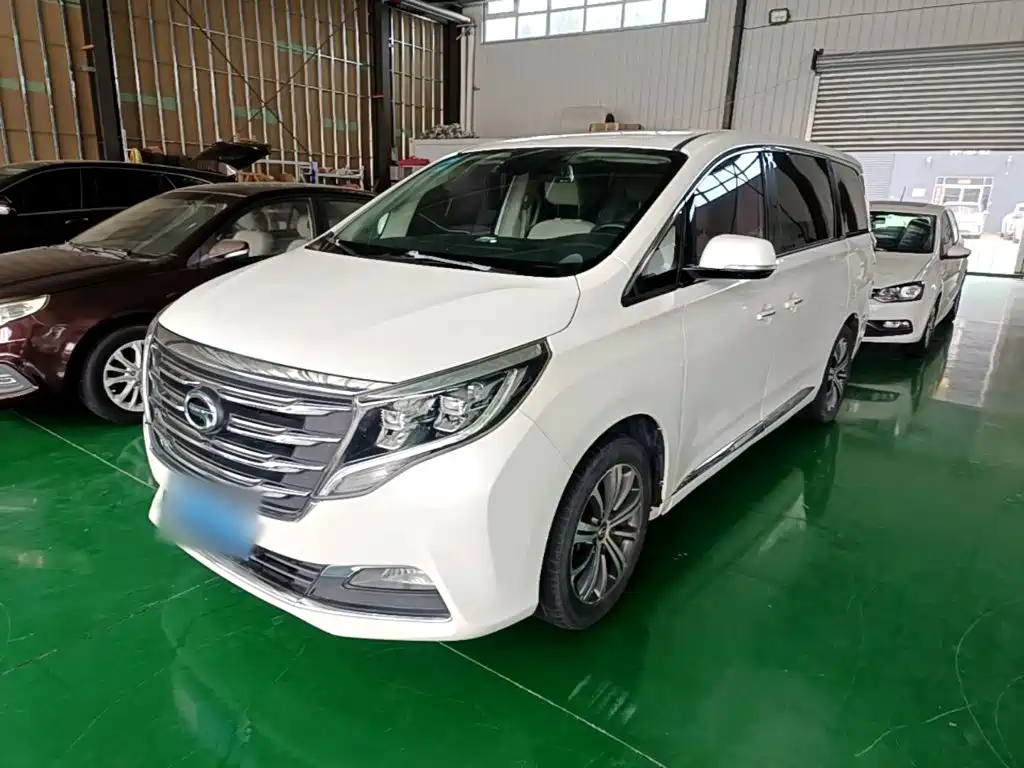 GAC Motor Trumpchi M8 2018 — фото 2