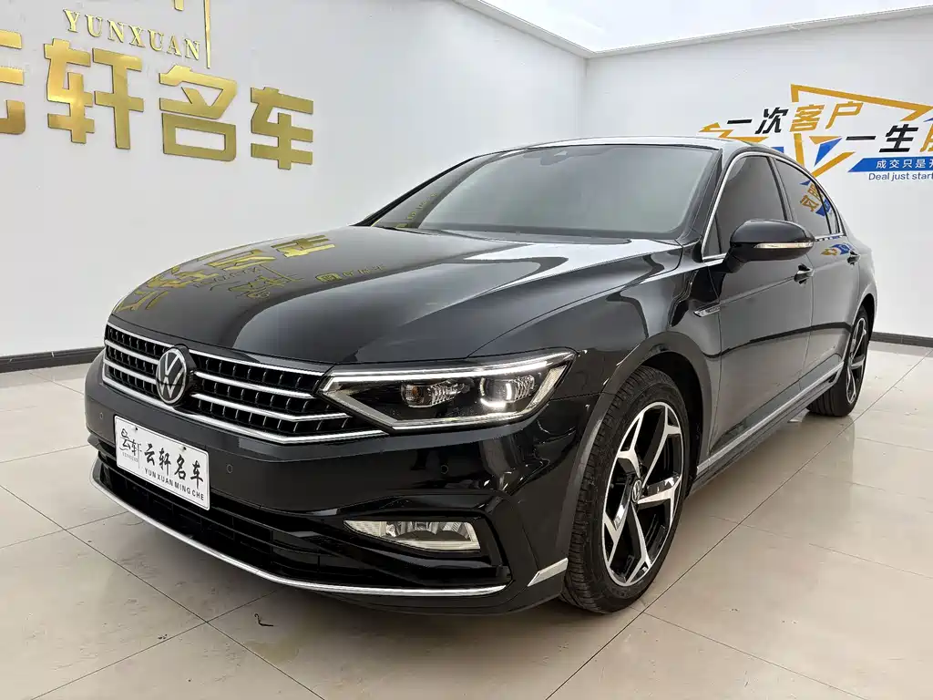 Volkswagen Magotan 2024
