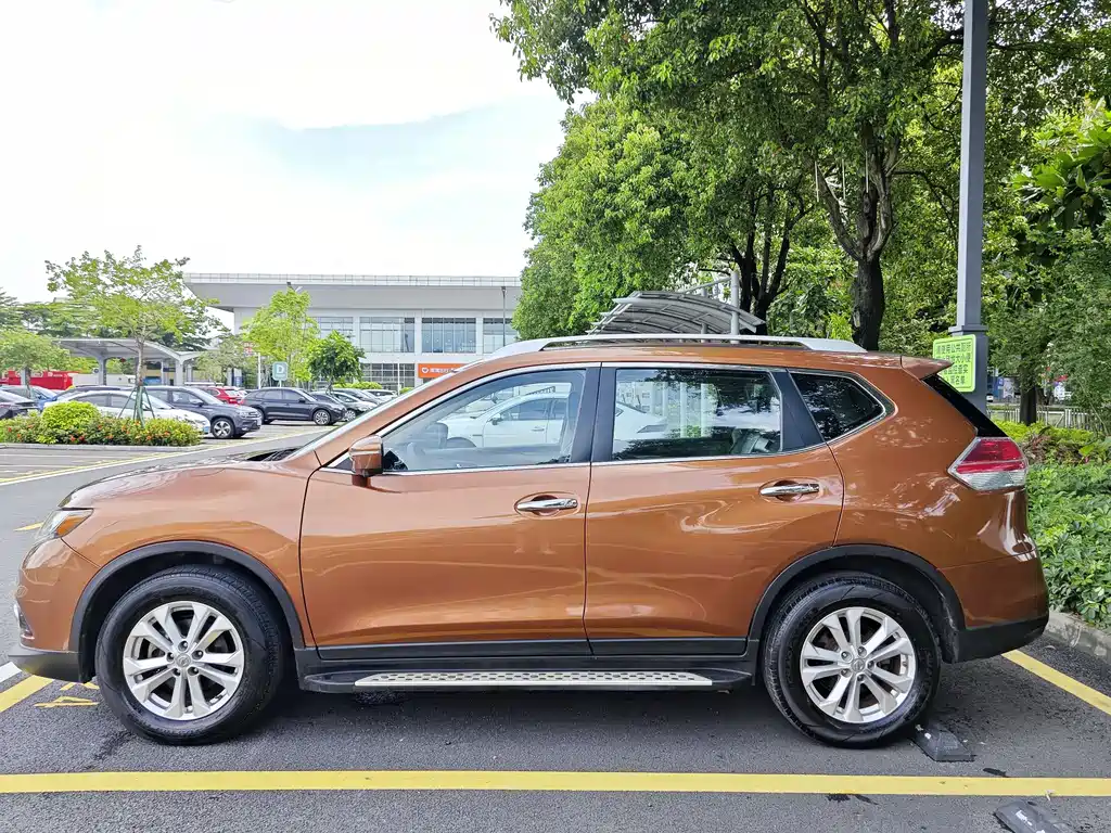 Nissan X-Trail 2014 — фото 4