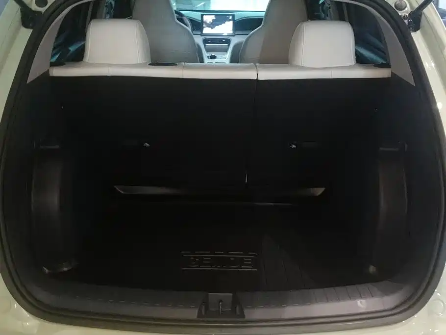 Geely Galaxy Starwish 2025