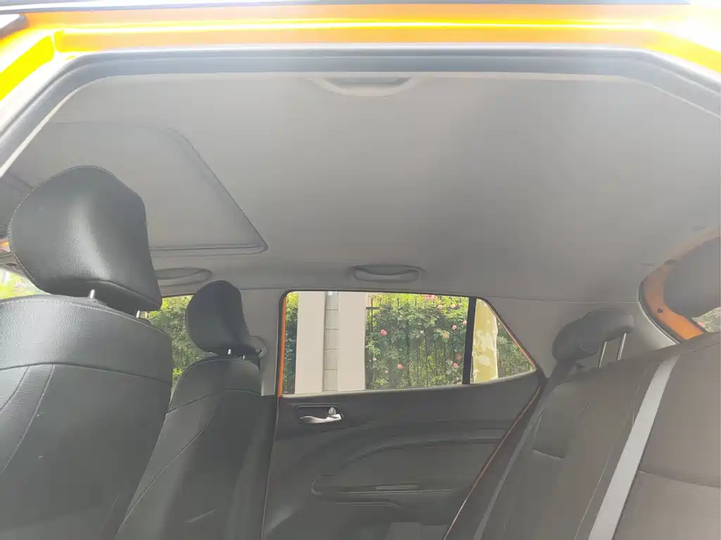 Kia KX1 2019 — фото 13