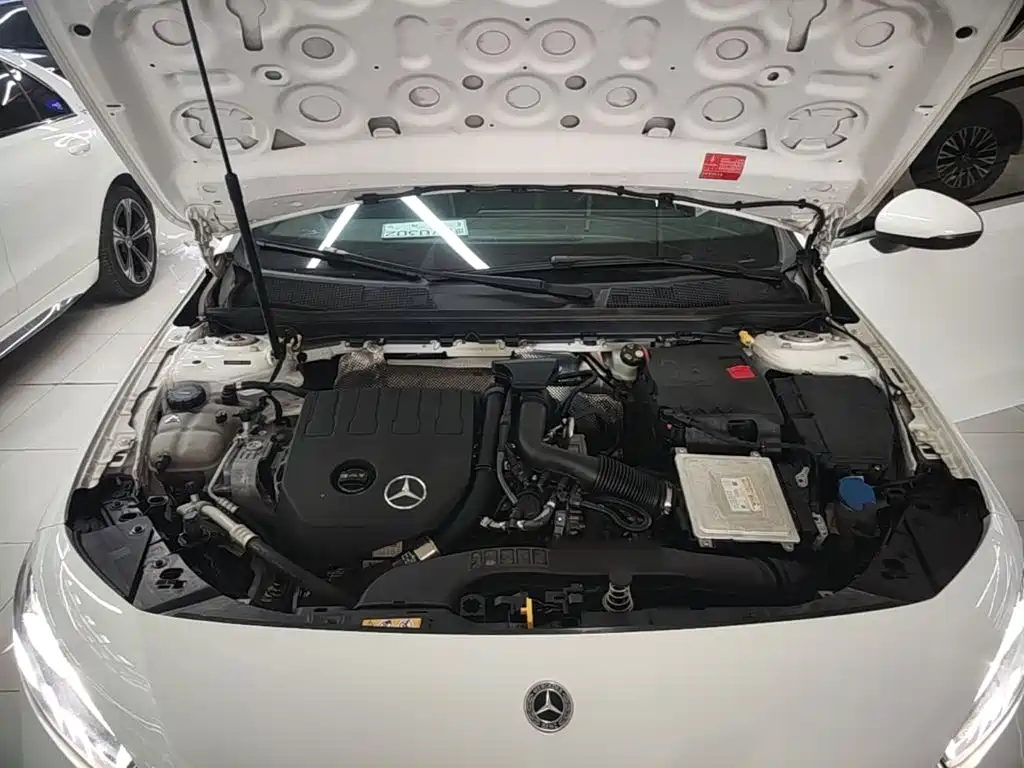 Mercedes-Benz A-Class 2021 — фото 20