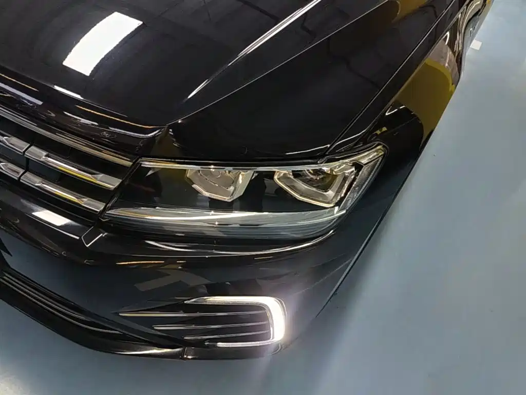 Volkswagen Tiguan L New Energy 2020 — фото 24
