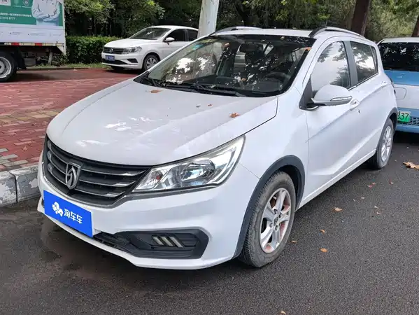 Baojun 310 2017