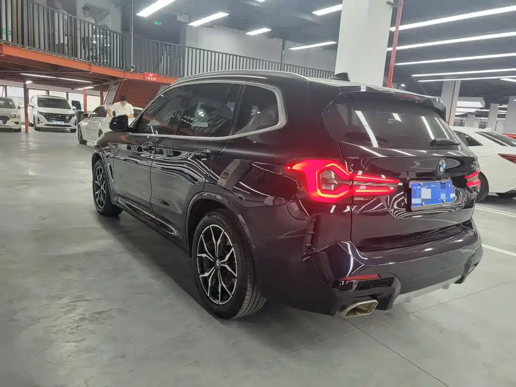 BMW X3 2022 — фото 9
