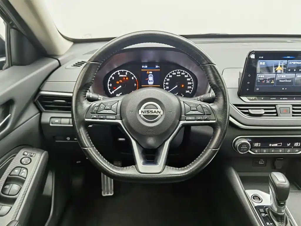Nissan Teana 2020 — фото 11