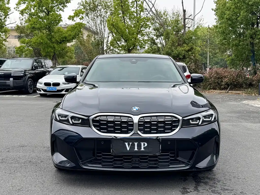 BMW 3 Series 2024