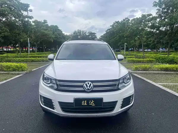 Volkswagen Tiguan 2015