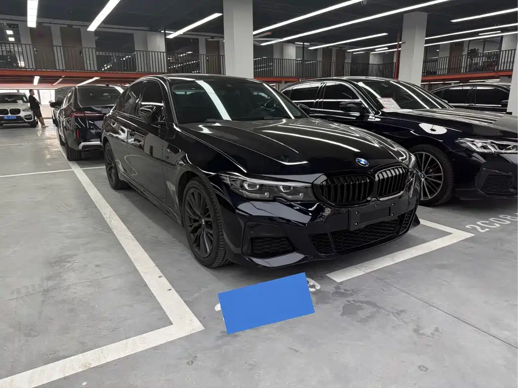 BMW 3 Series 2022