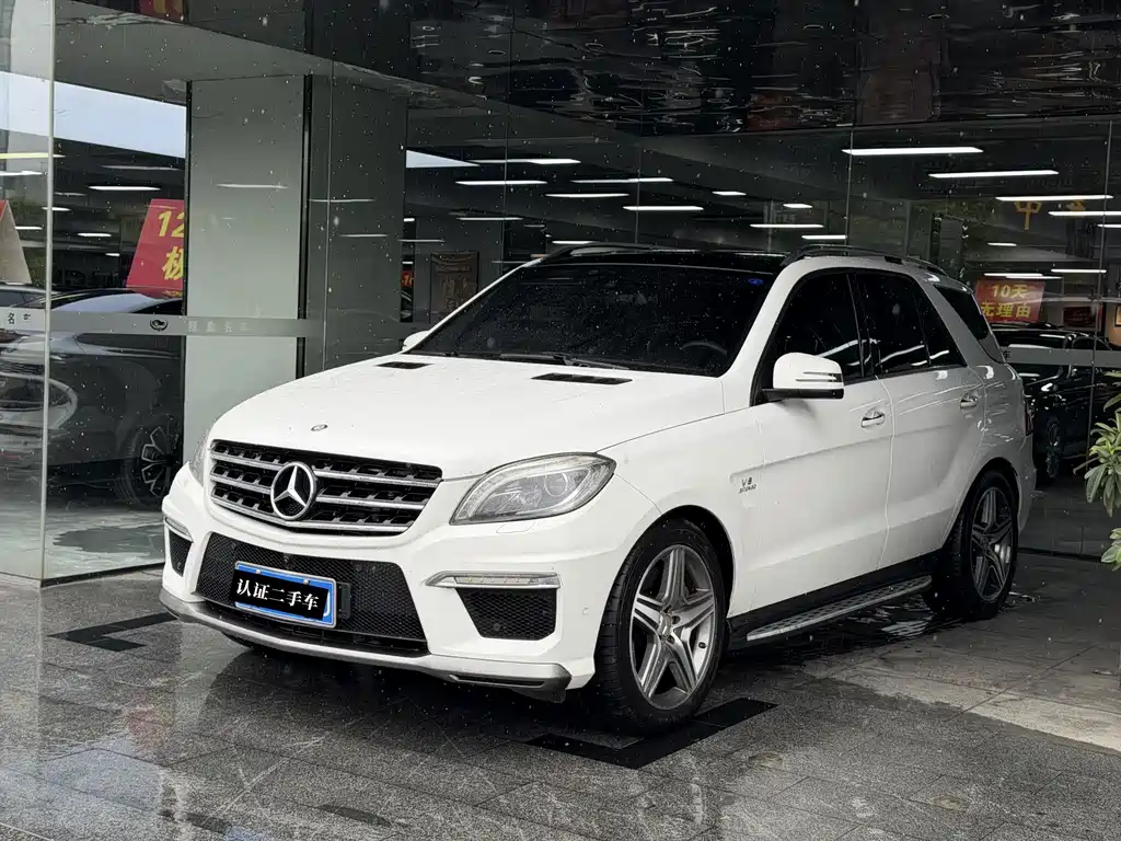 Mercedes-Benz M-Class AMG 2015 — фото 1