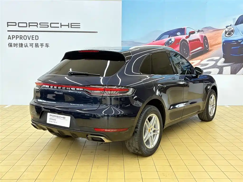 Porsche Macan 2021 — фото 15