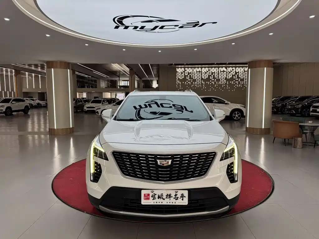 Cadillac XT4 2020 — фото 3
