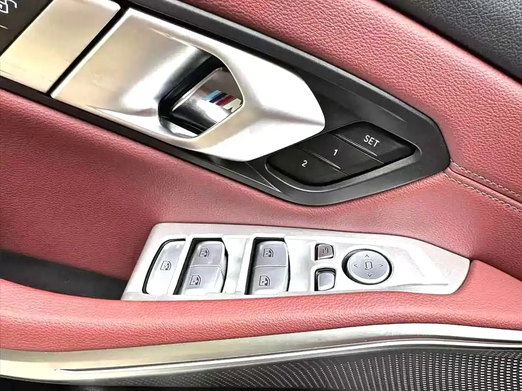 BMW i3 2024 — фото 9