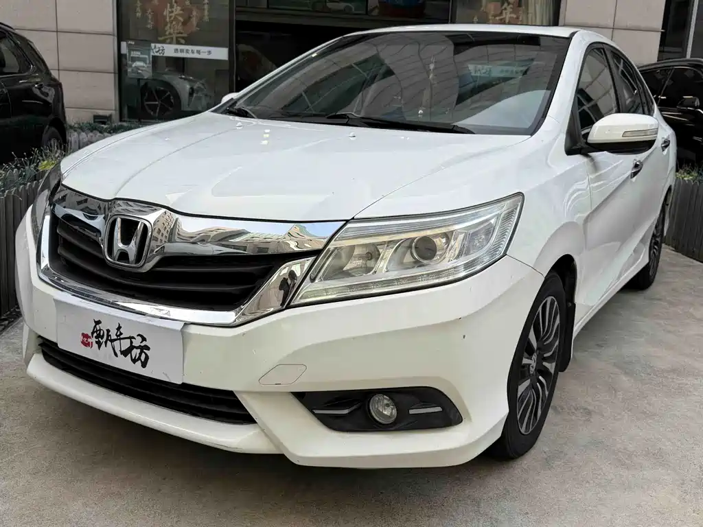Honda Crider 2014