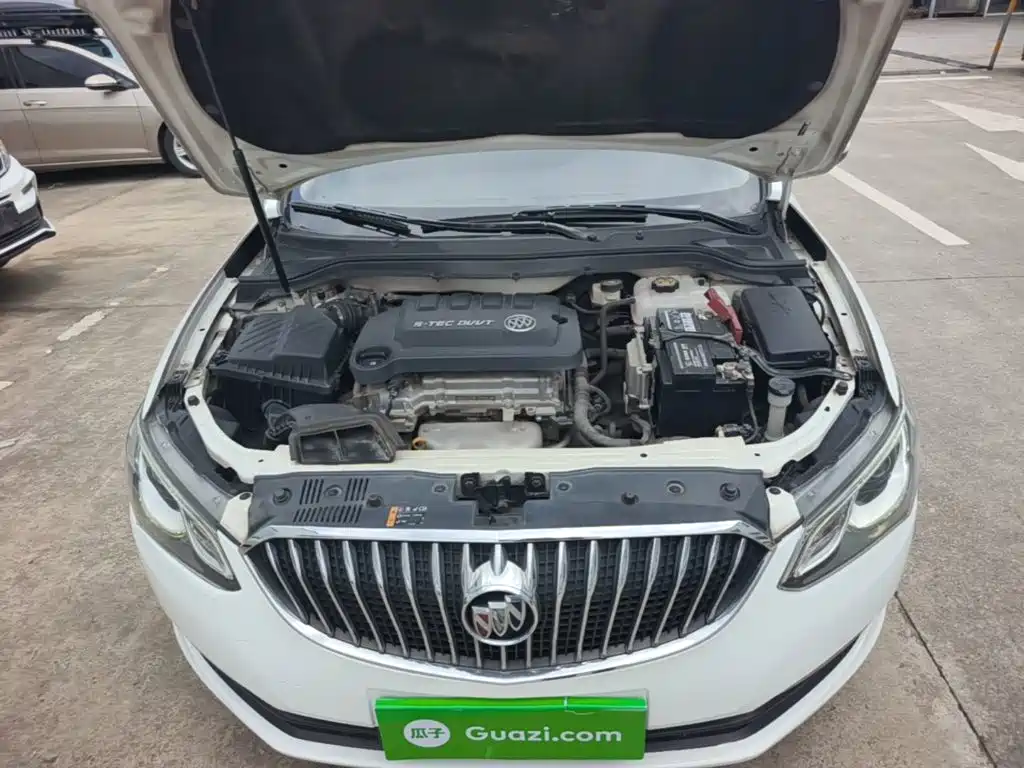 Buick Excelle 2017 — фото 20