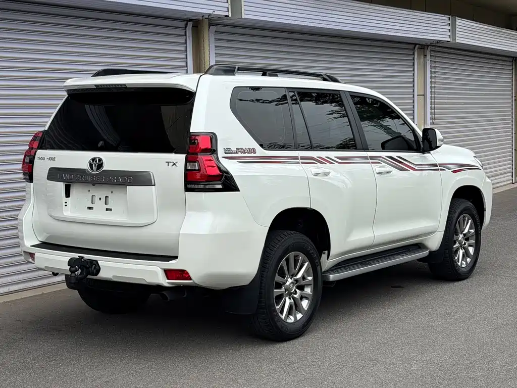 Toyota Prado 2018 — фото 4