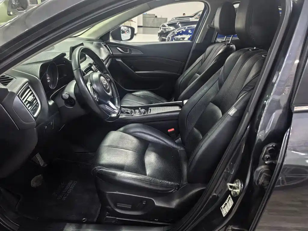 Mazda 3 Angkesela 2018